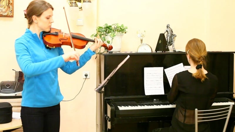 Скрипка для начинающих уроки скрипки для взрослых в москве