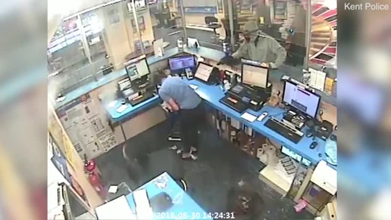 Работница букмекерской конторы жестоко просчиталась, организовав ограбление самой себя