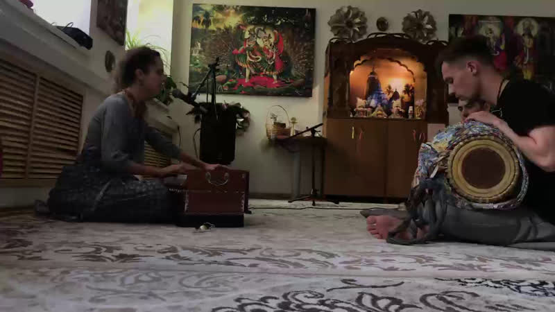 Live kirtan vrindavan mellows