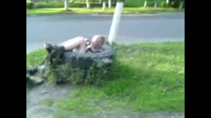 Жак фреско перепутал сральную яму с покрышкой