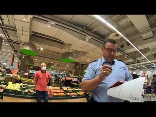 Langversion prügelei mit polizist in troisdorfer supermarkt