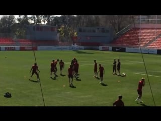 Gameiro trabaja en el gimnasio por precaución (molestias en la ingle) torres, gabi, tiago y augusto al margen