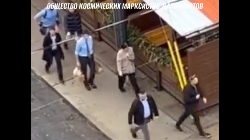 Молодые, педераст, премьер министр канады джастин трюдо прогуливается по улицам торонто