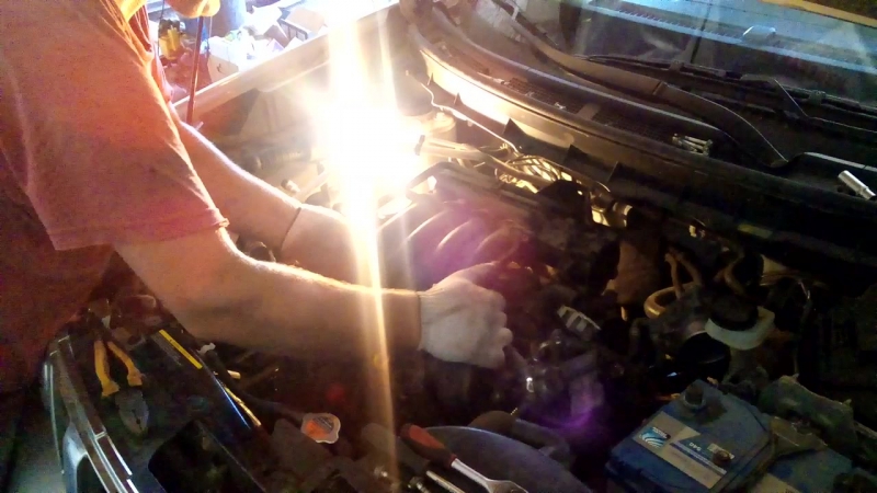 Съем устаноа выпускного коллектора на ниссан катализатора на ниссан х трейл