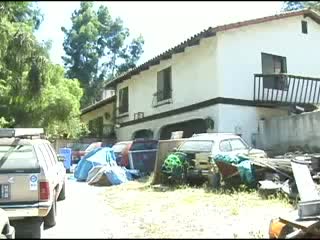 Cinema strange miming off in a lake of burning flame (documentary)