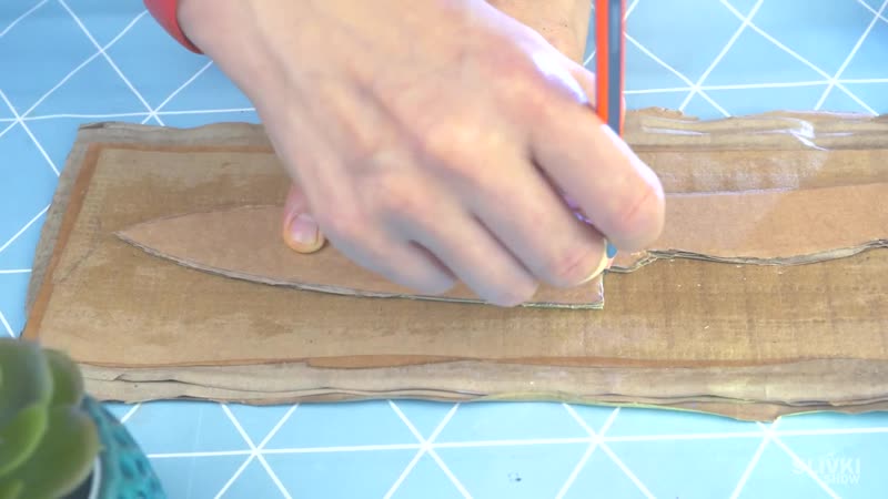 [sliishow] как сделать острый нож из картона!