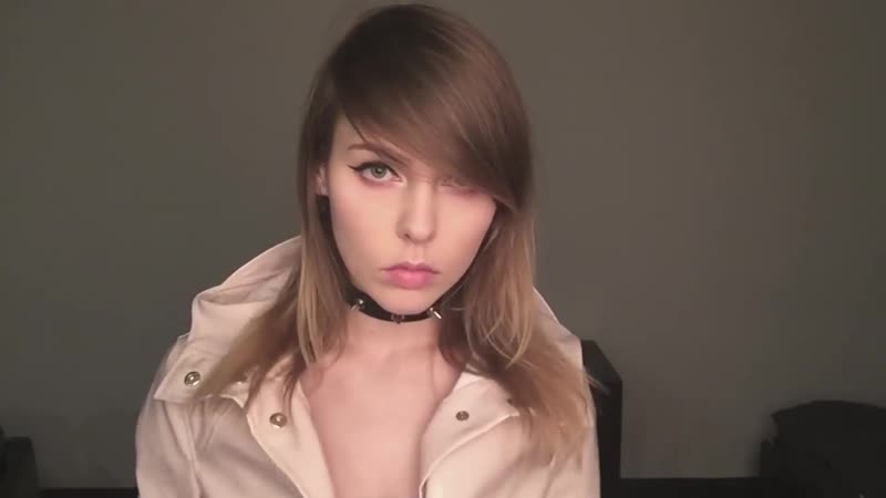 Сучка алина рин сексуально раздевается / твои блогерши