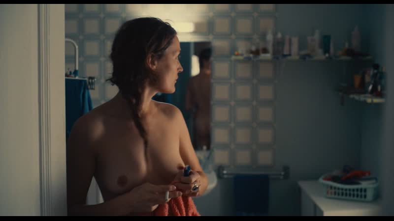 Вики крипс обними меня крепче / vicky krieps serre moi fort ( 2021 )