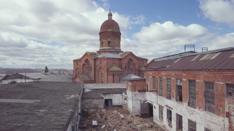 Как на месте тюрьмы возрождают иоанно предтеченский монастырь