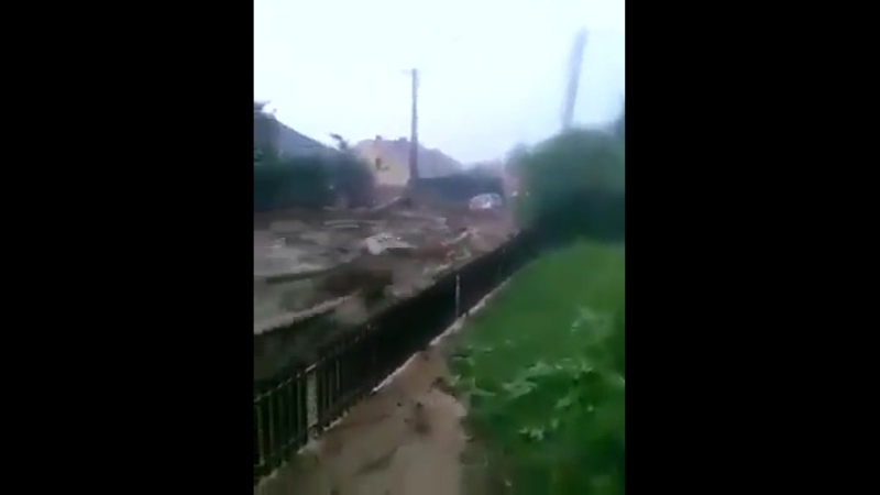 Обычный сель в румынии