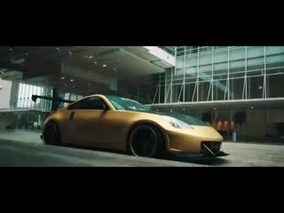 Nissan 350z исполняет