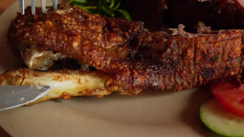 [как костян] обзор ресторана hai nhi уснейшая хрустящая рулька!