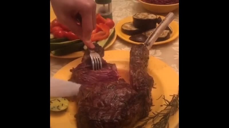 Крутой «тамога» в газовом гриле weber