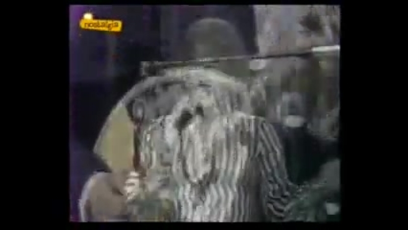 Marinella krasi, thalassa kai to agori moy