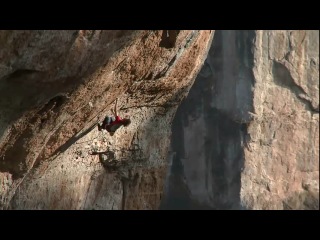 Adam ondra working golpe de estado in siurana