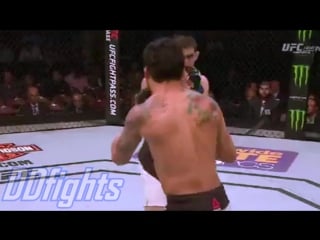 Martins fast counterattack ko vs makhachev [by ddfights]