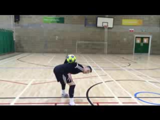 Vidmo org f2freestylers practice session crazy football skills football freestyle doubl hd 320