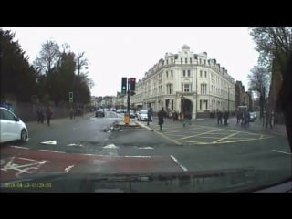 Cyclist involved in a police chase gets civilian justice