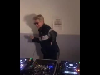 The ally pally mix i did for ntslive is up on their site now