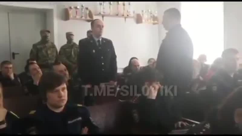 В хабаровском крае начальника гибдд задержали прямо на занятиях о противодействи