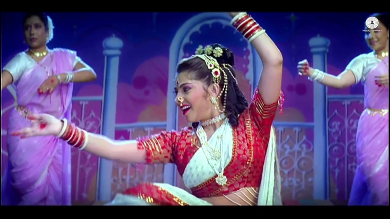 Apsara aali full song natarang hq sonalee kulkarni, ajay atul marathi songs