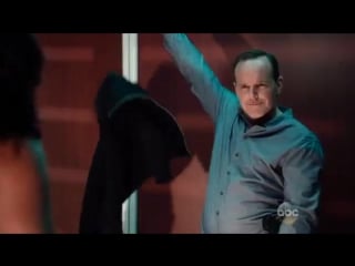 Abc upfronts video 2016 priyanka chopra vs clark gregg