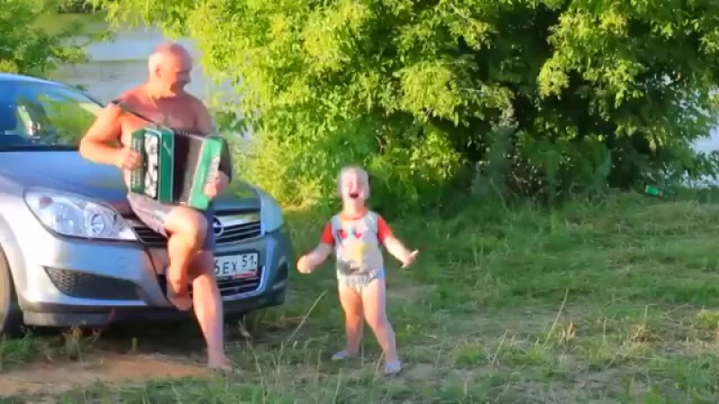 "ночь лунявая" дуэт деда с внуком!))