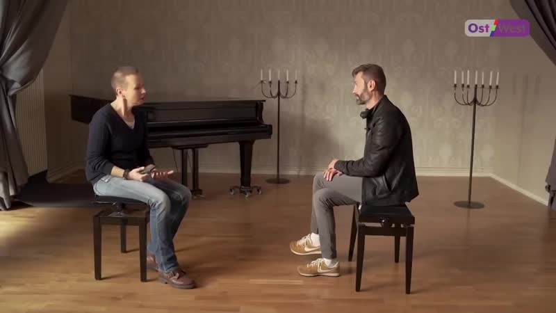 «голая москва» 20 обнаженных геев в центре столицы россии