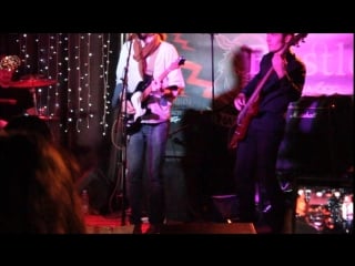 Dirty blues by sdl in bristle bar