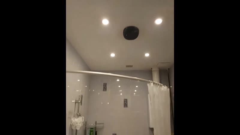 Автомагнитола в ванной