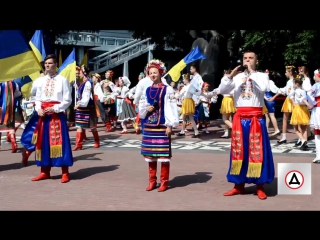 Мкзк «вокально хореографічний ансамбль «юність дніпра» 20 річчя конституції україни у дніпрі дніпроград