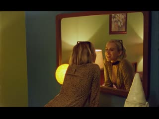 Эмма робертс / emma roberts time of day ( 2018 )