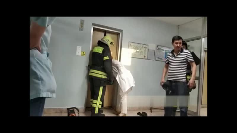 Спасение ребенка в застрявшем лифте молодые поликлиники на юго западе москвы