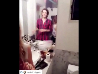 Eleanor calder 🌹 (eleanorsnap)