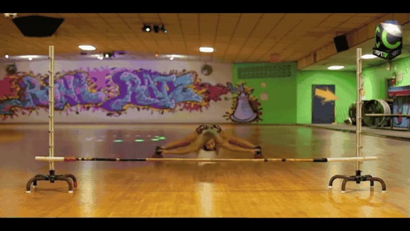 Если планка высока безопаснее преодолеть её снизу