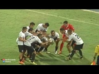 Cesar martinez (zamora) makes the ball to levitate in a magic celebration after goal v caracas