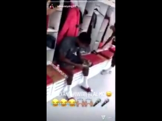 Mustafi and aubameyang making fun of iwobi rap song afc