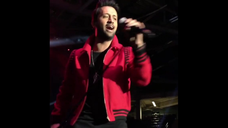 Atif aslam "bakhuda tumhi ho" live in concert at toronto 22/10/2016