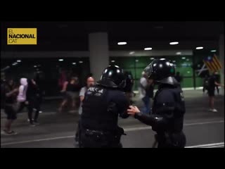 191015 flughafen barcelona besetzt