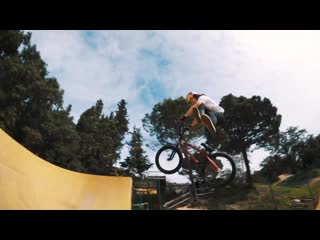 Eurocamp bmx session with lara lessmann & friends // insidebmx