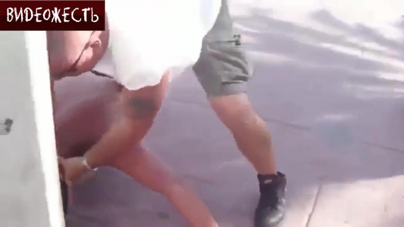 Левый коронный, правый похоронный © видеожесть