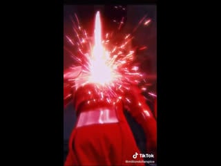 Шаламе танцует