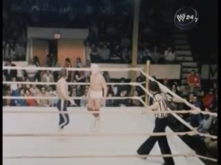 Dynamite porn vs mr wrestling