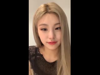 201204 yeji instagram live