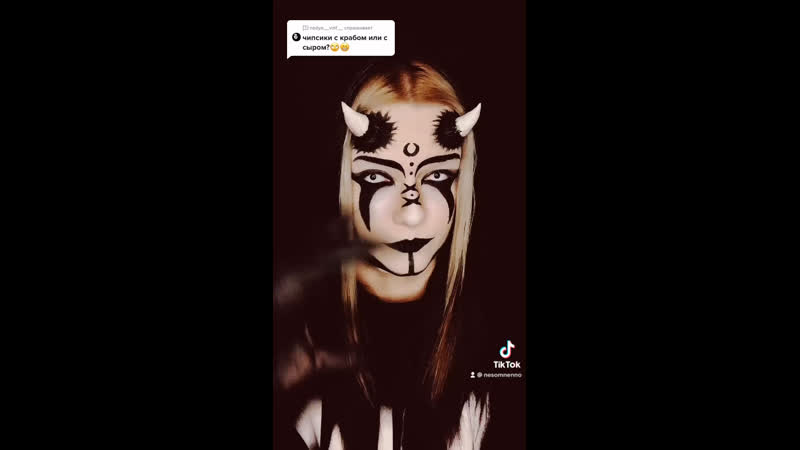 Чипсы с крабом или с сыром?