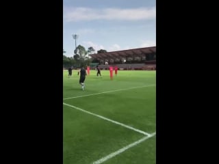 @calumchambers95 on in our first singapore session afctour2018