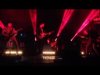 The last shadow puppets i want you (she's so heavy) (live in london, )