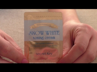 Осветляющий крем snow white toning cream от secret key