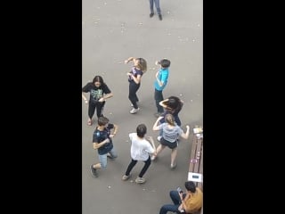 Эмиль танцует #1