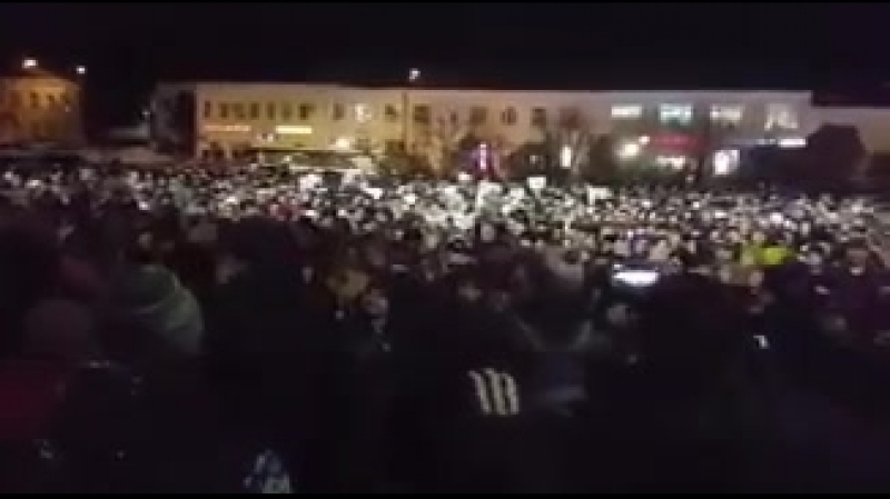 Волоколамск на стихийный митинг вышли около шести тысяч человек